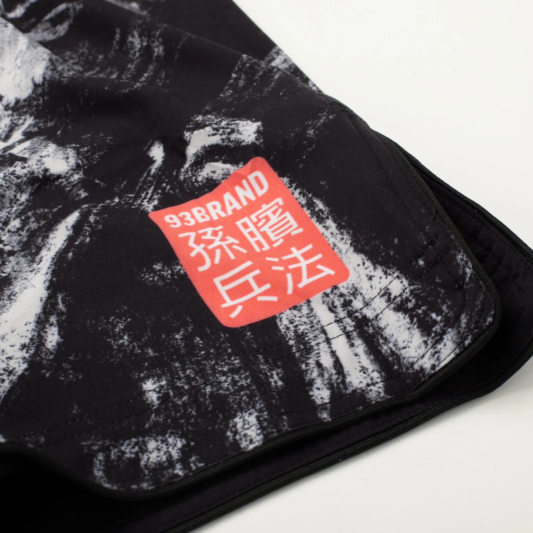 93brand Art of War Shorts Classic Cut
