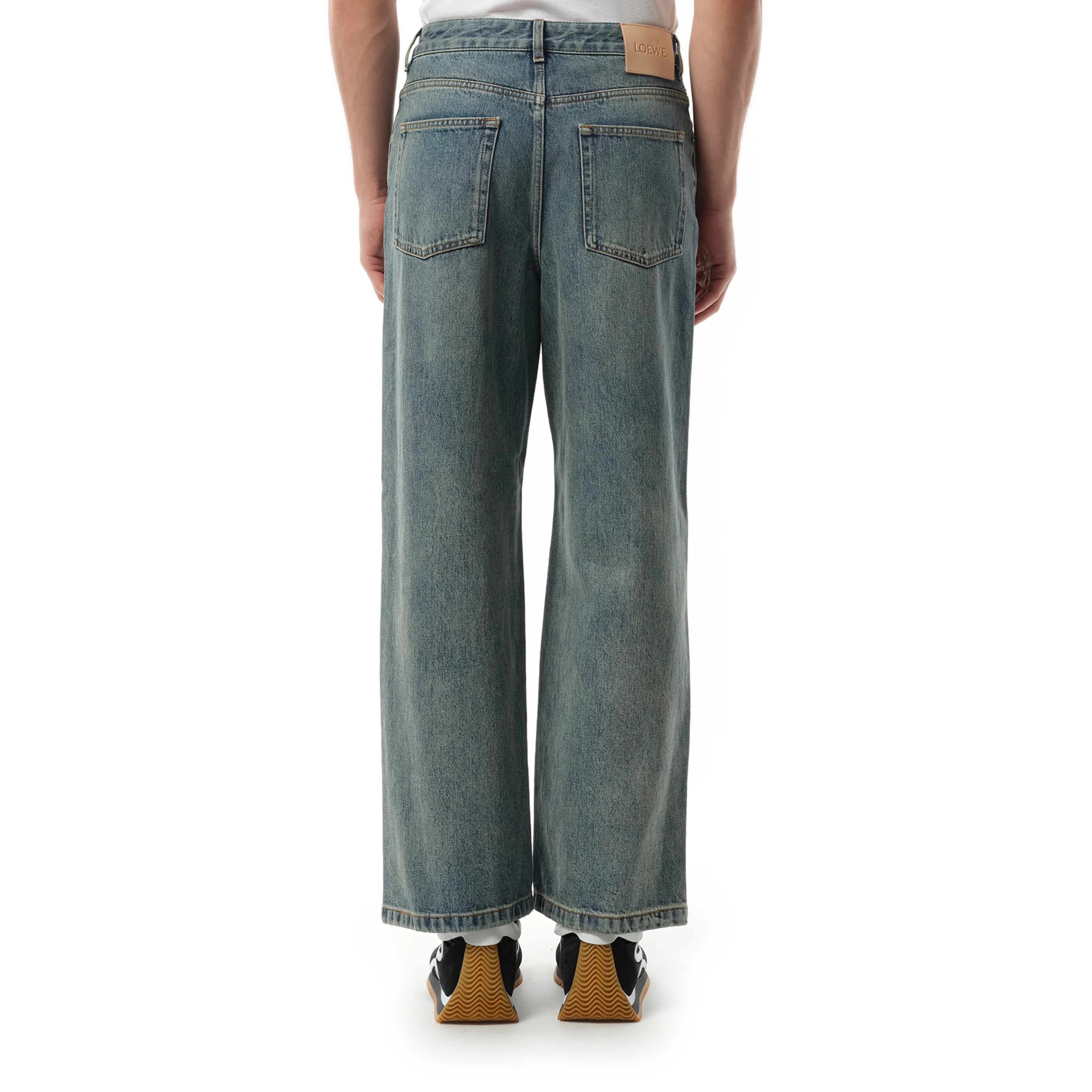 Anagram Baggy Distressed Jeans AF in Washed Denim