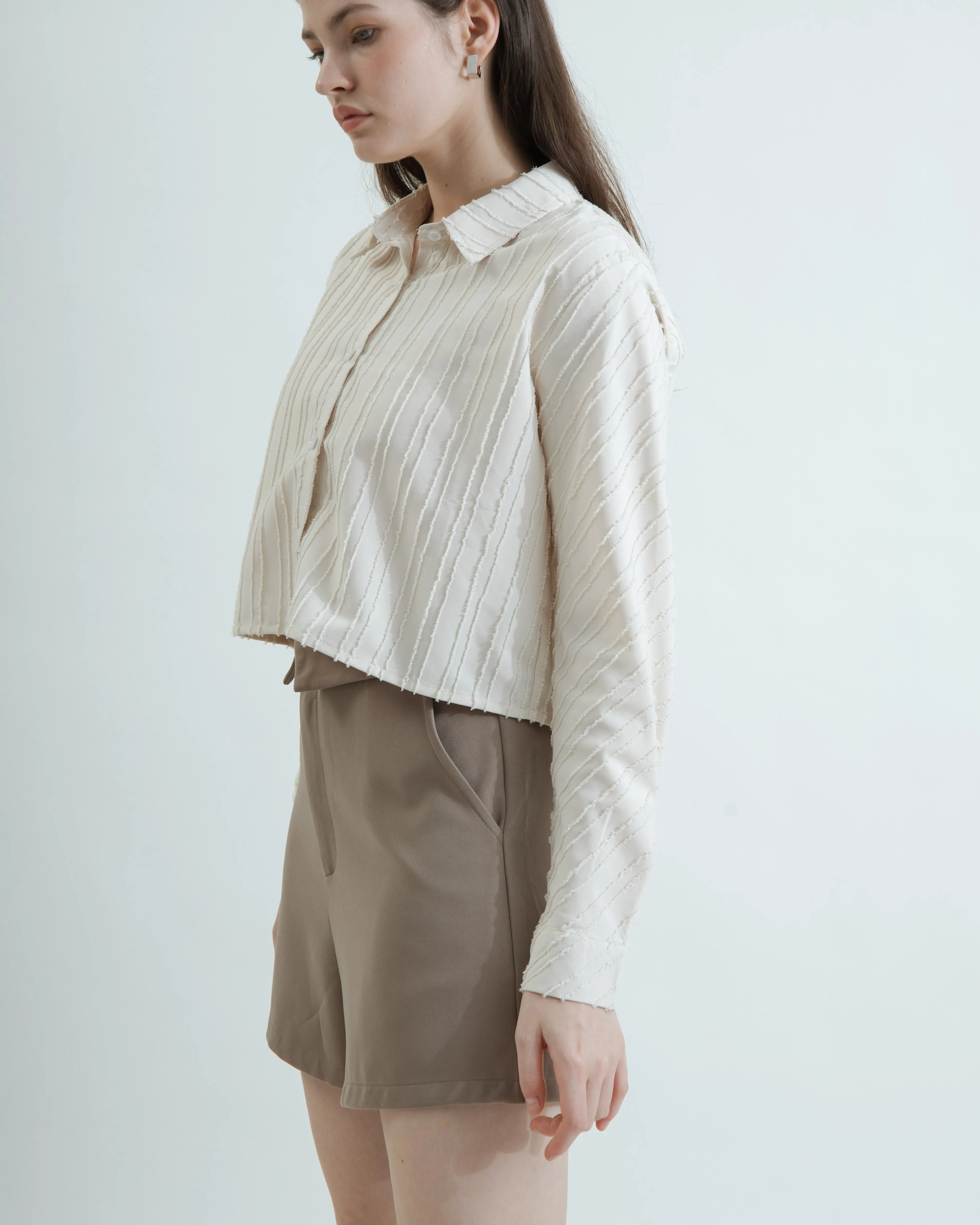Collared Waist Shorts (Khaki)