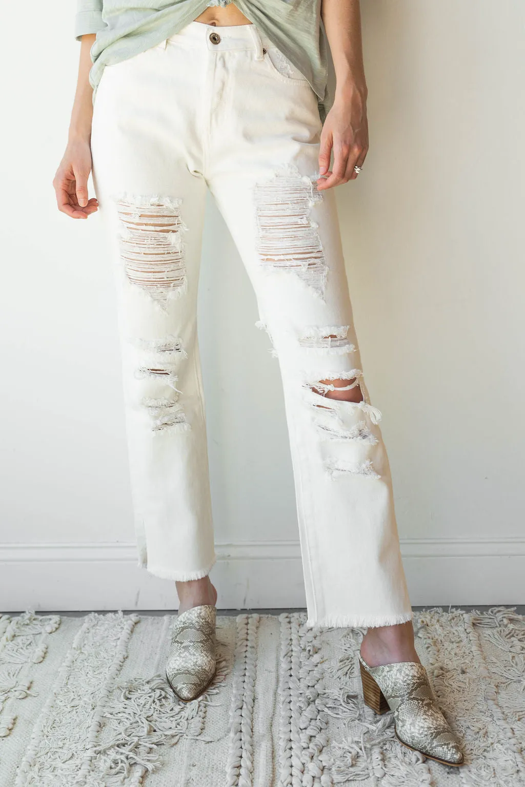 distress woven jeans