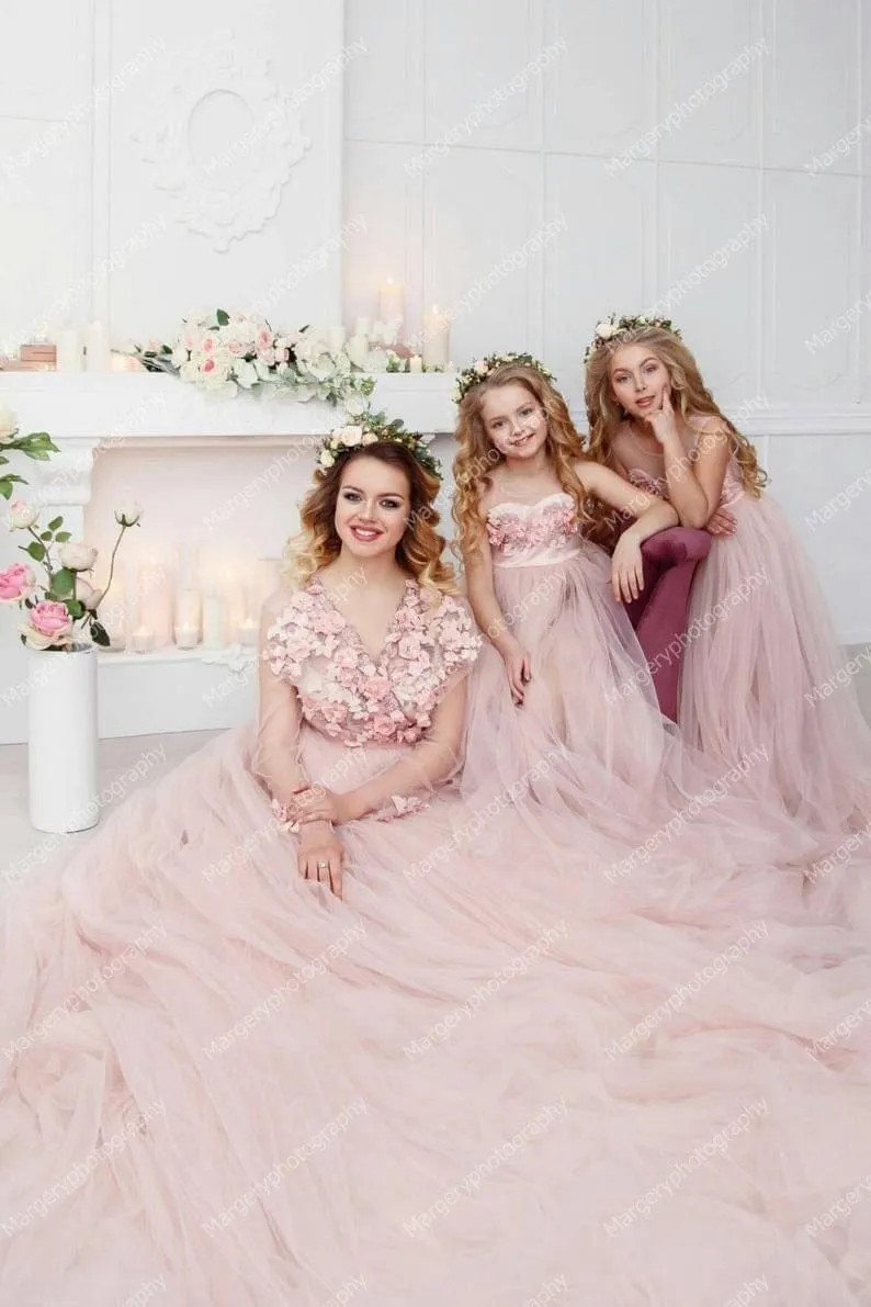 Elegant Tulle Lace Mother And Daughter Dresses