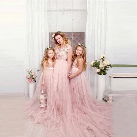 Elegant Tulle Lace Mother And Daughter Dresses