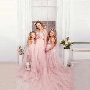 Elegant Tulle Lace Mother And Daughter Dresses