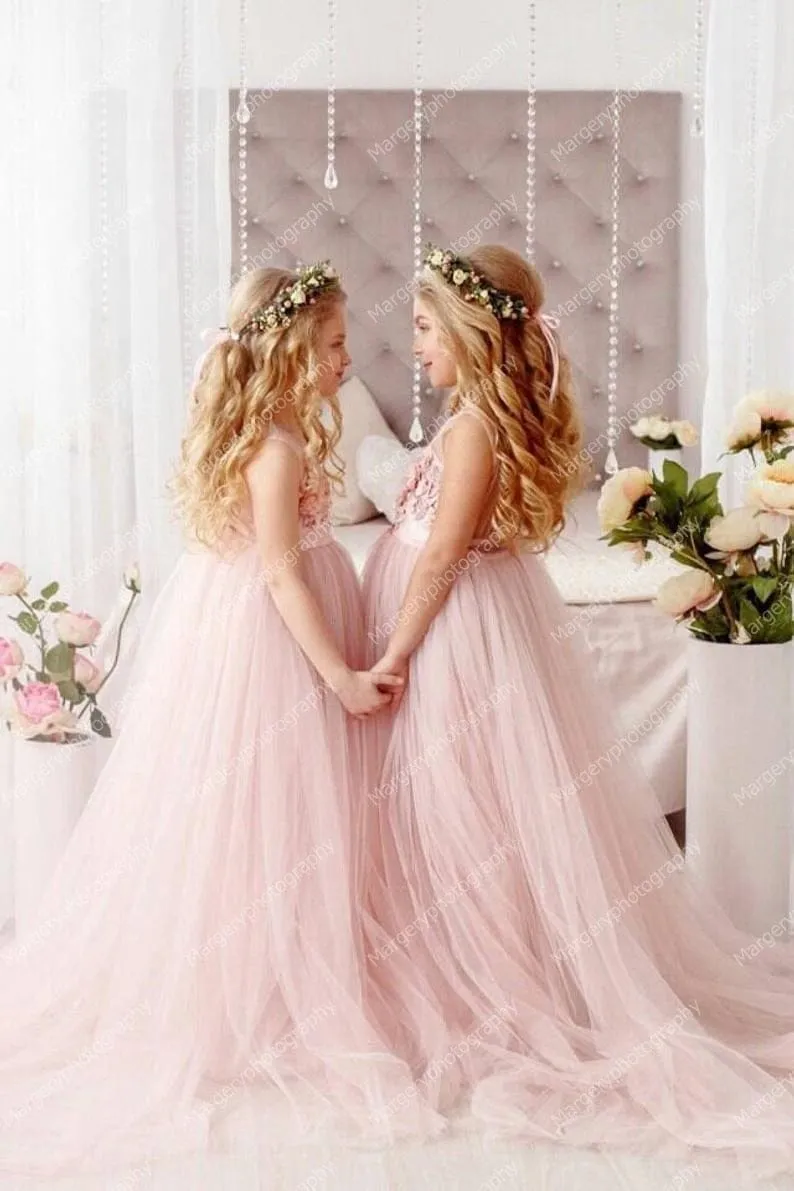 Elegant Tulle Lace Mother And Daughter Dresses