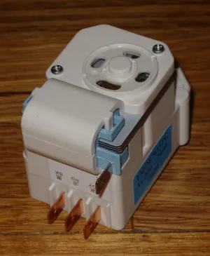 Sharp Fridge Defrost Timer 8Hrs 12Mins - Part # TMDE503FC