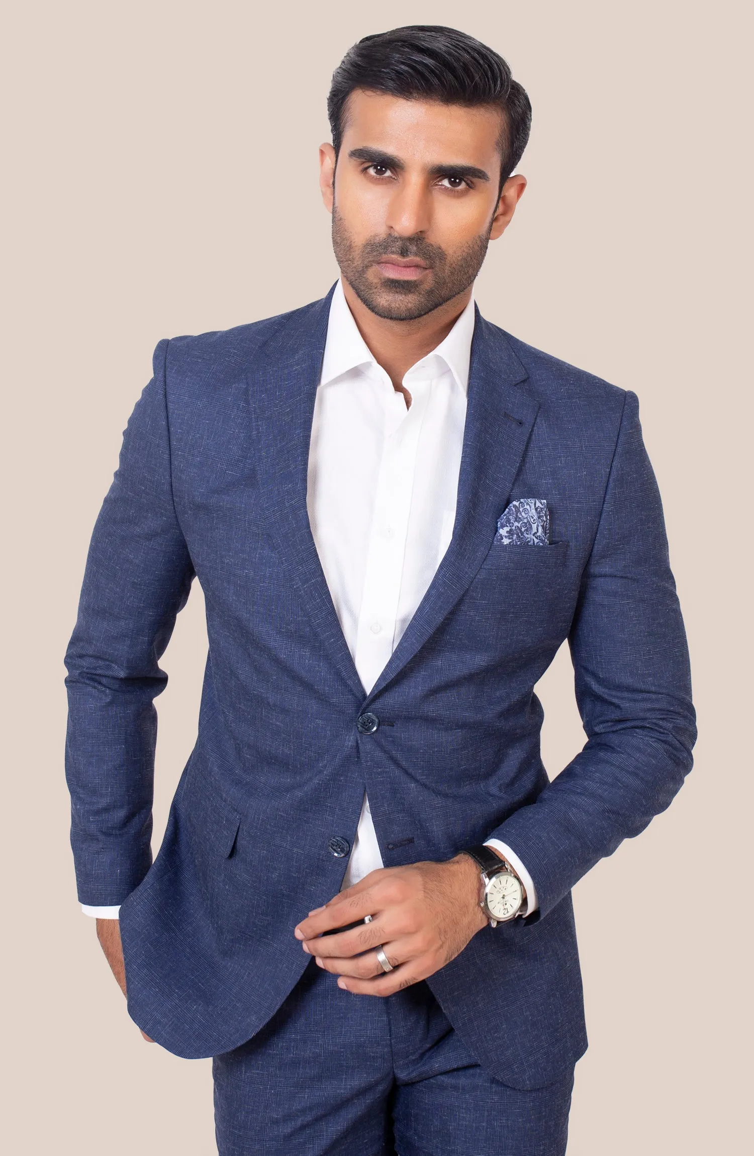 SHARP NAVY TEXTURED SUIT