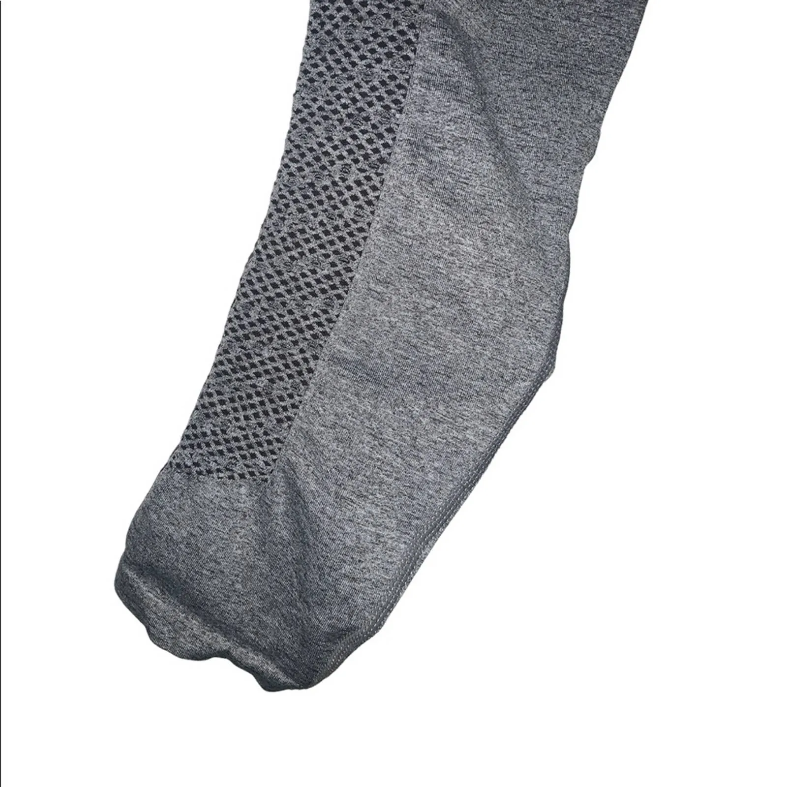Size Small Fabletics Heather Gray Sync High-Waisted Perforated 7/8